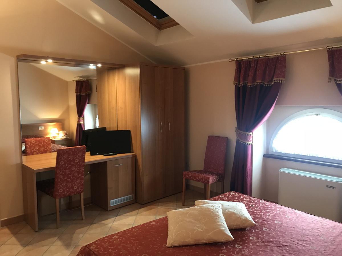 Locanda Ca' Rossa San Giovanni in Croce 外观 照片